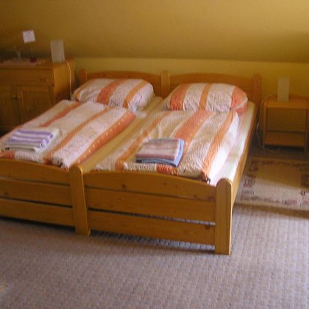 קרלובי וארי Apartments Nicol מראה חיצוני תמונה