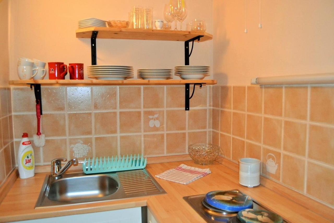 קרלובי וארי Apartments Nicol מראה חיצוני תמונה