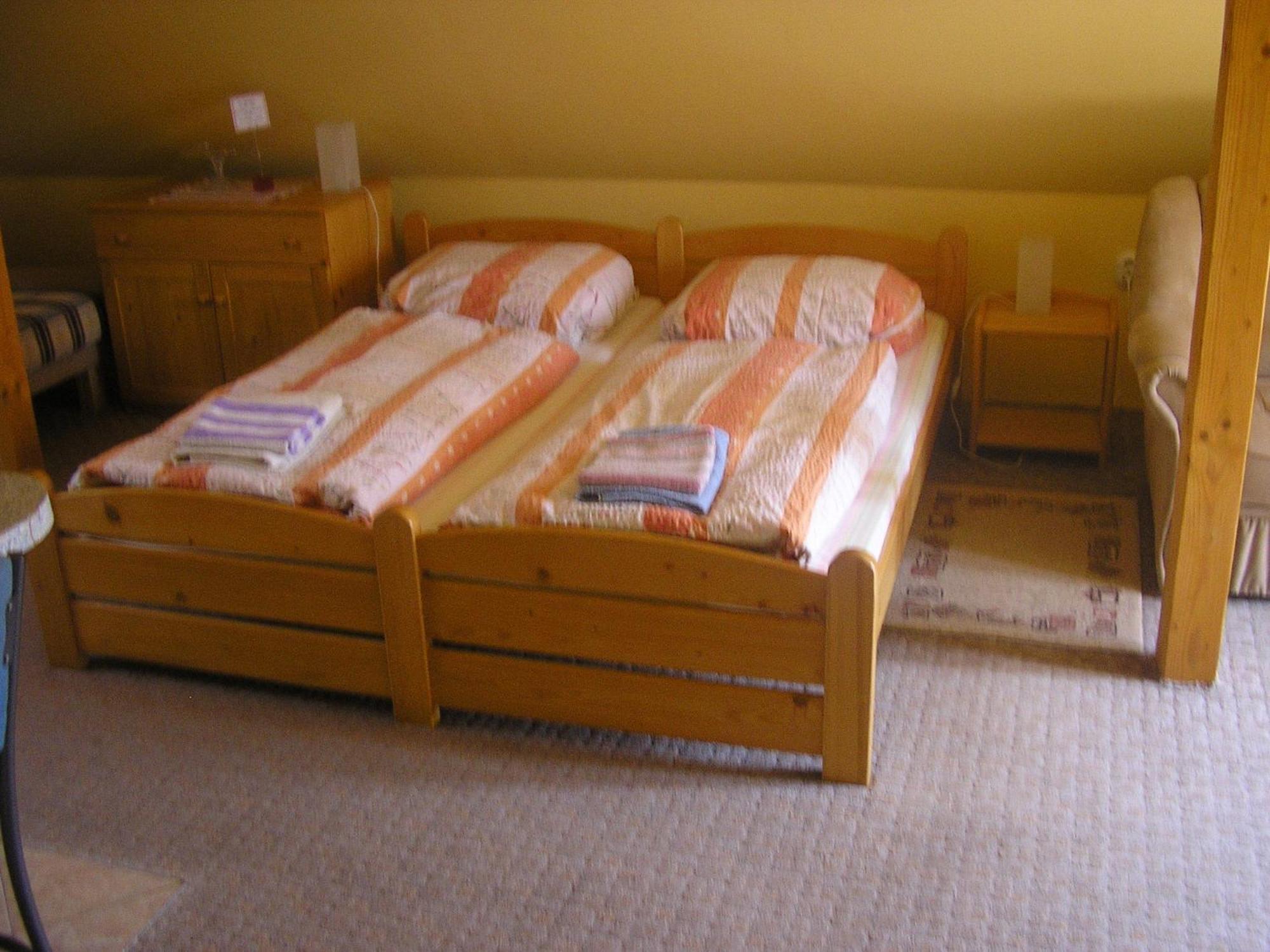 קרלובי וארי Apartments Nicol מראה חיצוני תמונה